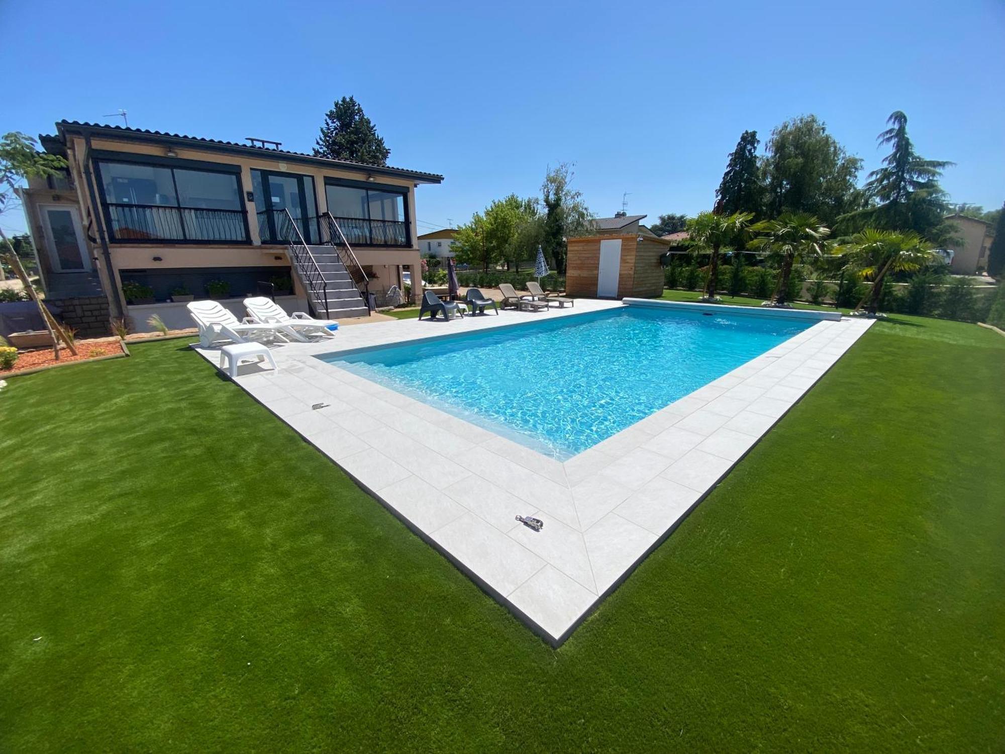 Chambre Dans Logement Partage Chez L Habitant Avec Piscine De 1 A 3 Chambres Grieges Zewnętrze zdjęcie